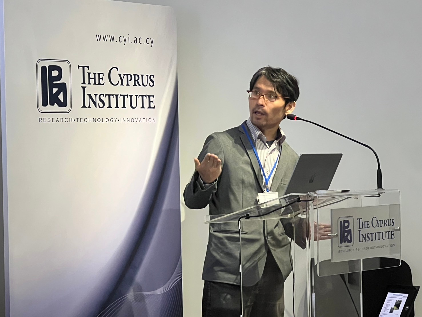 岡崎先生（自然）